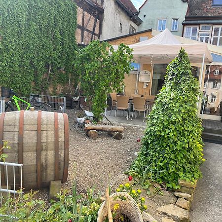 Hotel Weinstube Am Markt Gerolzhofen Bagian luar foto