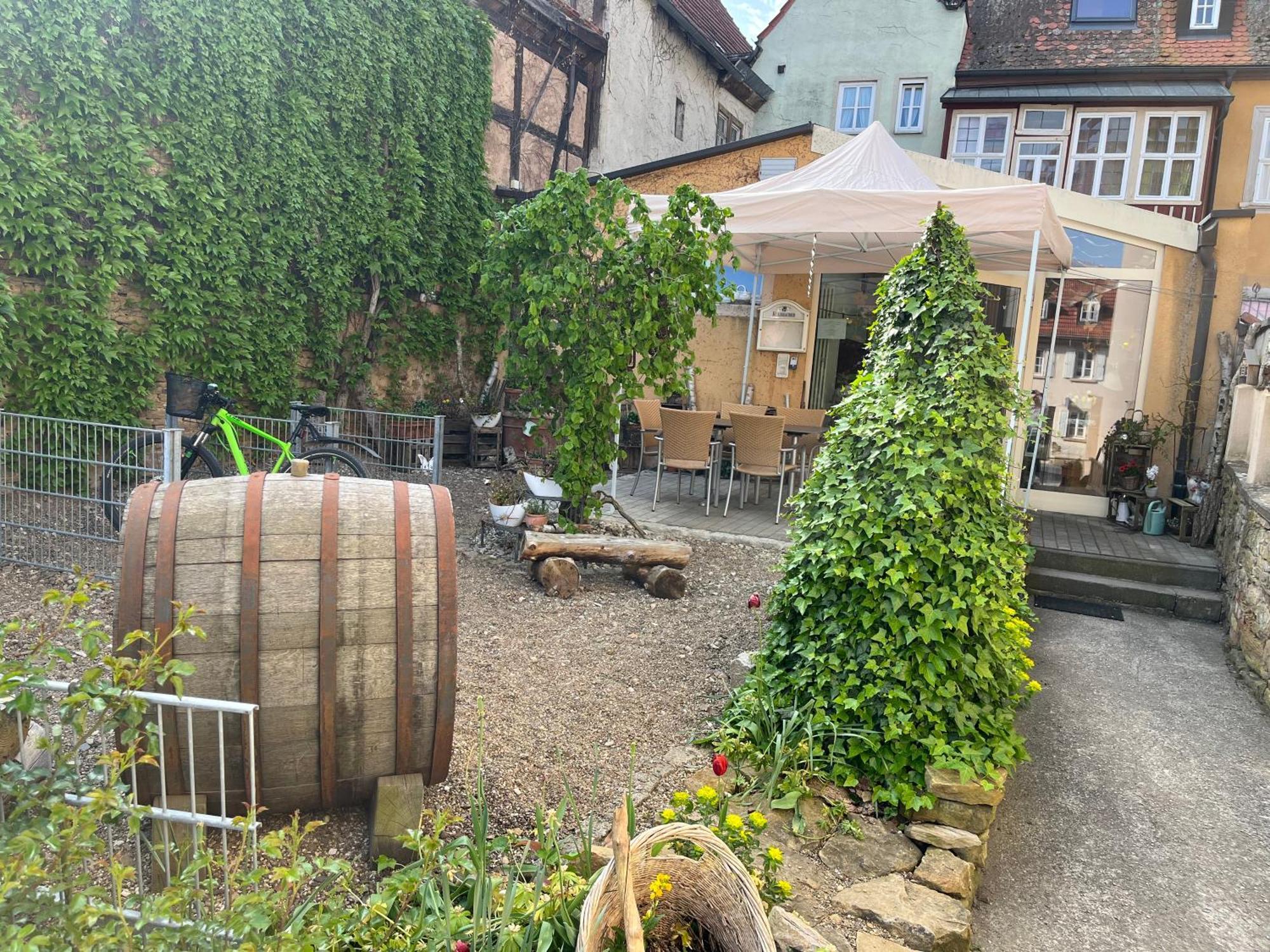 Hotel Weinstube Am Markt Gerolzhofen Bagian luar foto