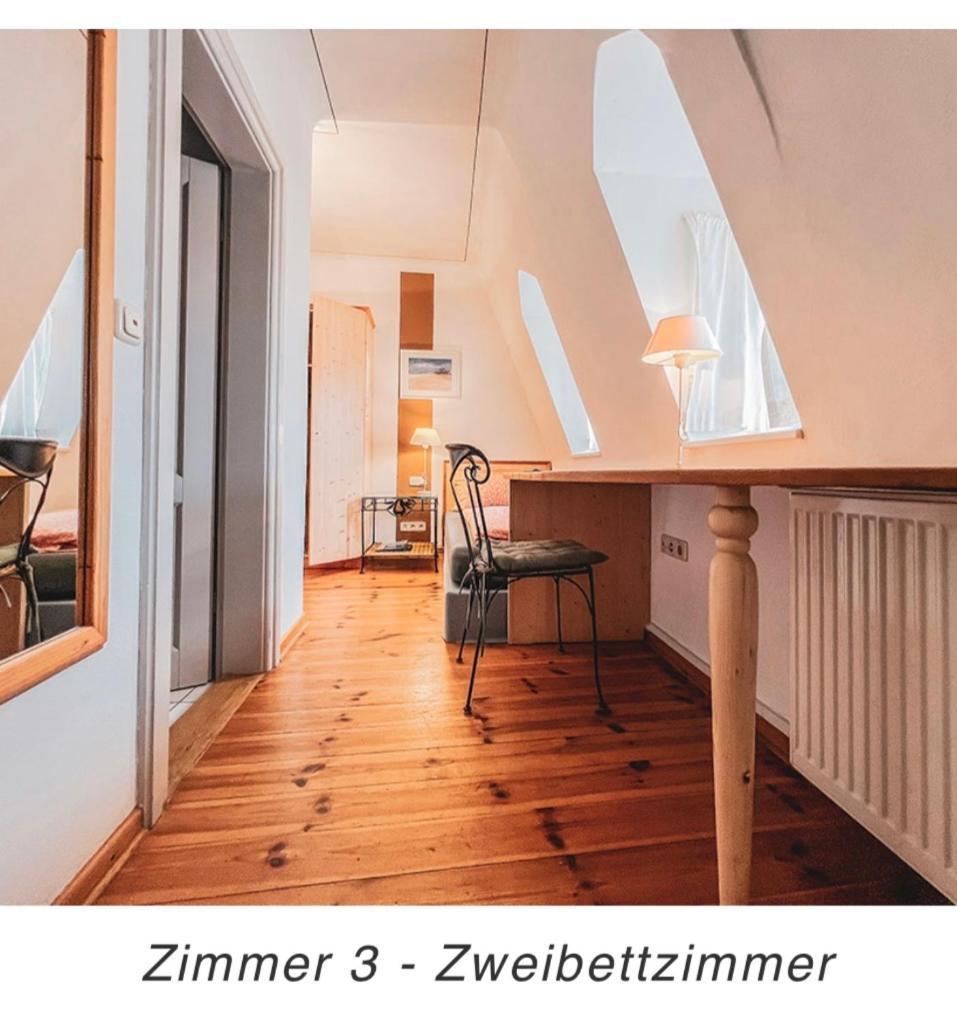 Hotel Weinstube Am Markt Gerolzhofen Bagian luar foto