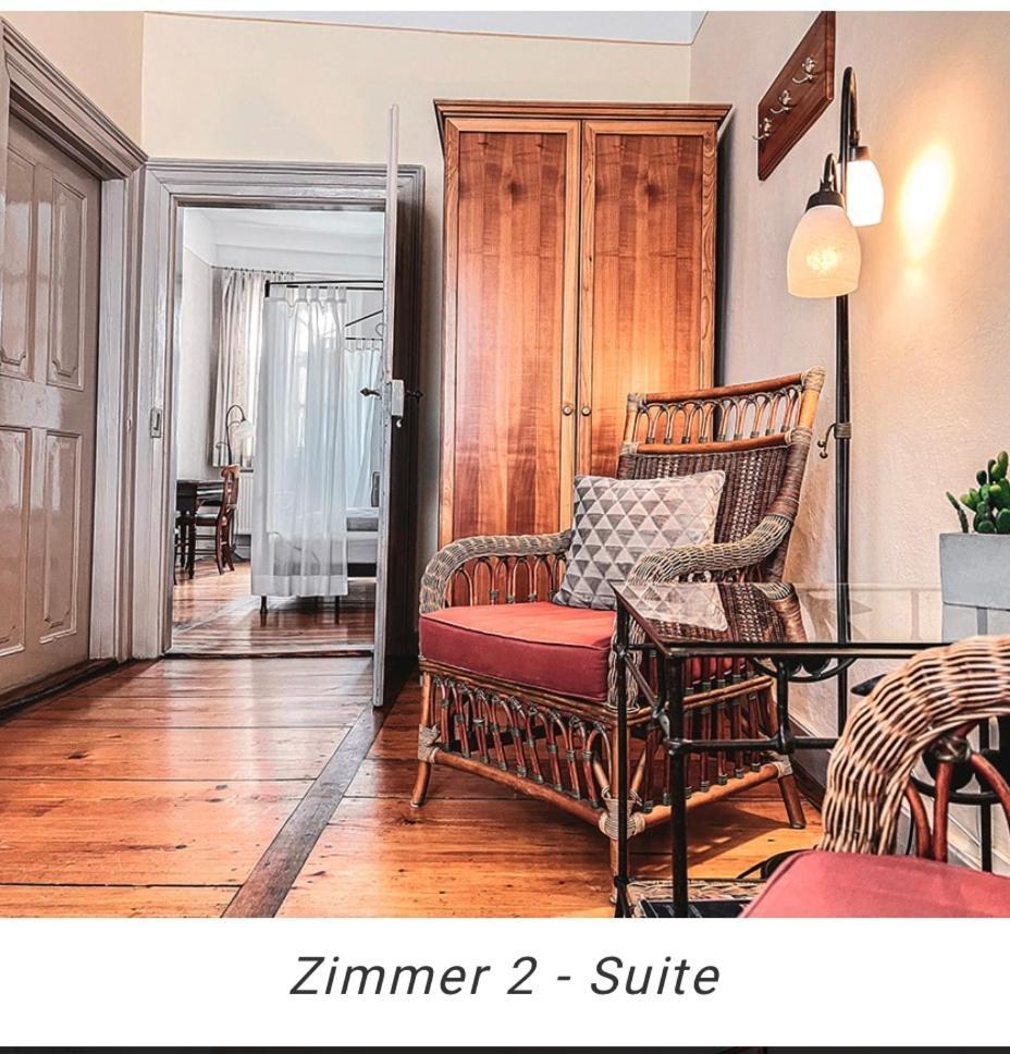 Hotel Weinstube Am Markt Gerolzhofen Bagian luar foto