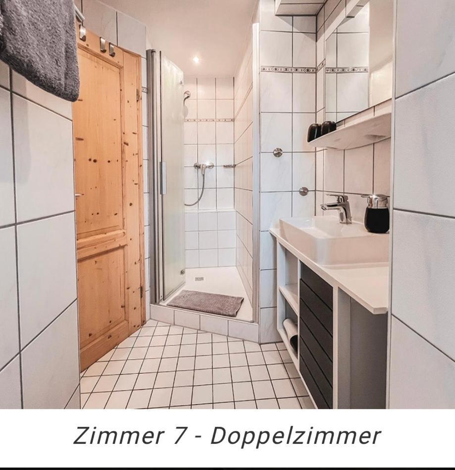 Hotel Weinstube Am Markt Gerolzhofen Bagian luar foto