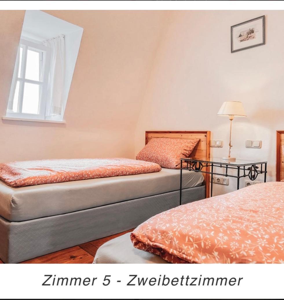 Hotel Weinstube Am Markt Gerolzhofen Bagian luar foto